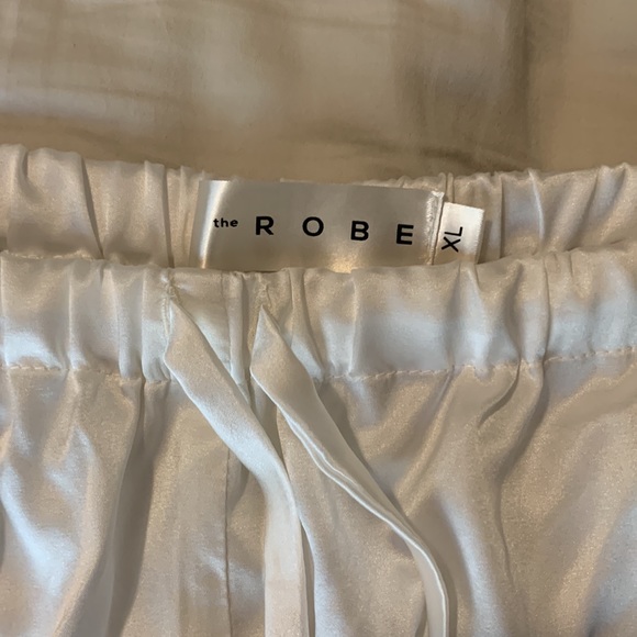 Pure White Bridal Silk Pajamas with Feathers as Sleeves - Picture 8 of 11